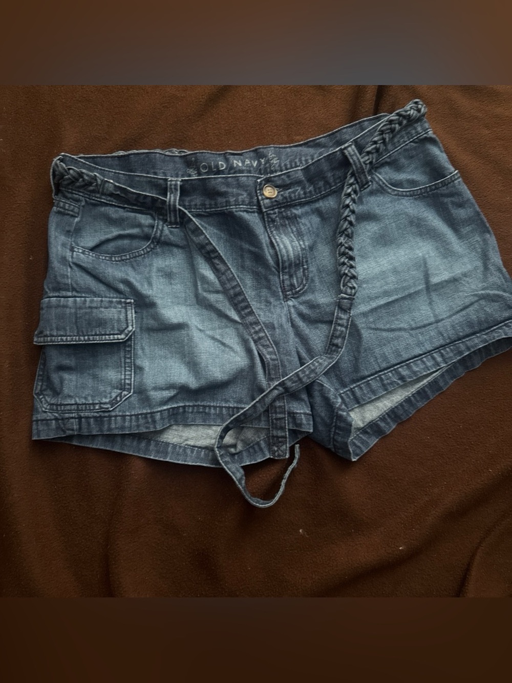 Old Navy Women's Denim Cargo Shorts - Blue Wash with Braided Belt